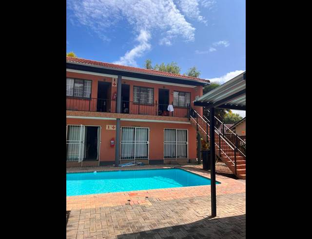 BUSINESS FOR SALE IN LIBERATIS